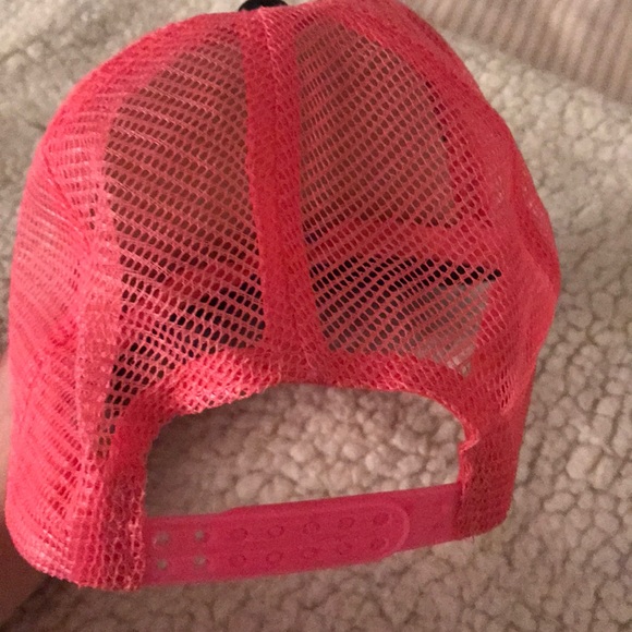 Hat - Picture 2 of 3